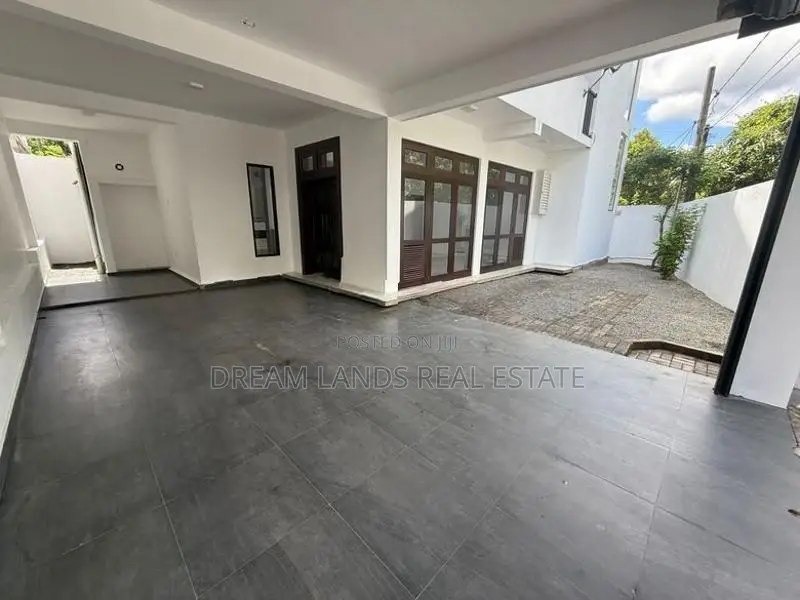 5BED HOUSE FOR SALE IN MALABE (SP987)