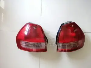 Nissan wingroad Y11 tail light