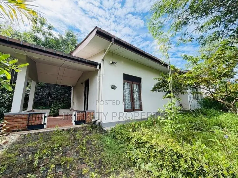 (AFA768) 13 P with Single Story House Sale At Thalawathugoda