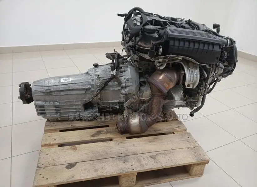 Mercedes Benz W205 Engine C350E