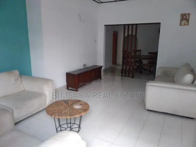 Refurbished 3BR Home in Gated Community – Gonawala, Kelaniya | SH15297