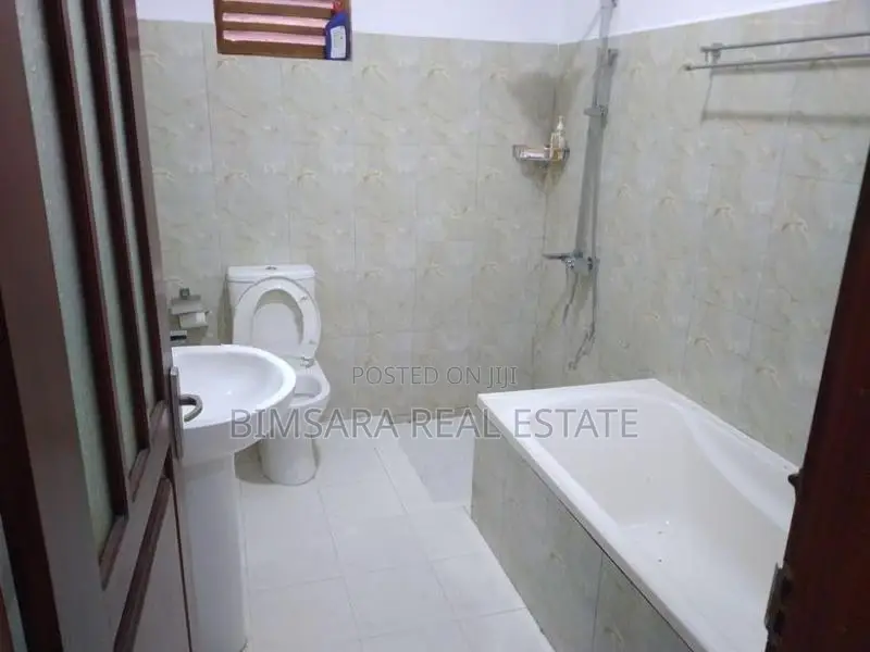 Refurbished 3BR Home in Gated Community – Gonawala, Kelaniya | SH15297