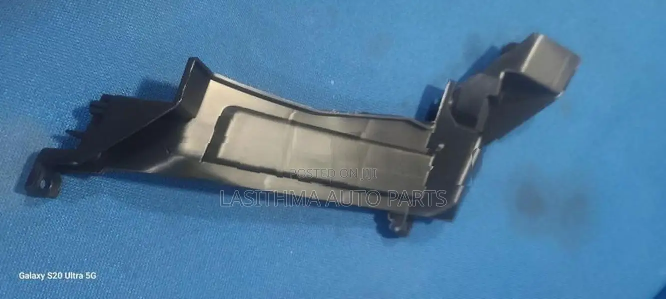 Mitsubishi Eclipse Cross Fog Lamp Bracket