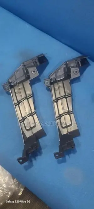 Mitsubishi Eclipse Cross Fog Lamp Bracket
