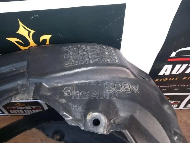 Toyota Vitz KSP 130 Fender Inner Guard