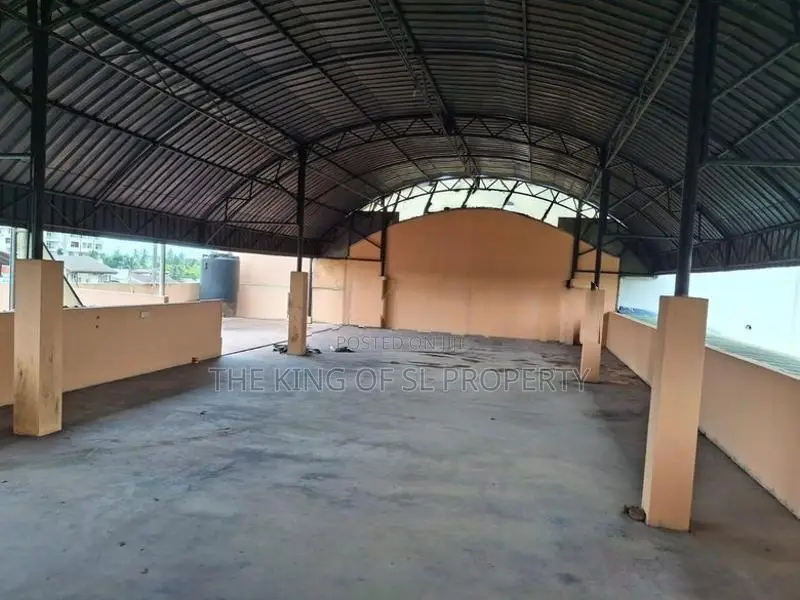 Building for Sale in Mount Lavinia