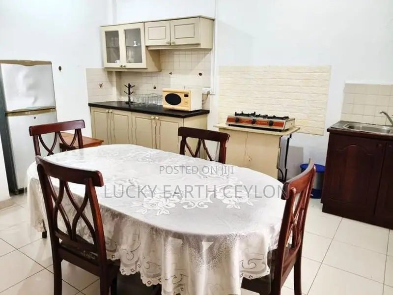 Nugegoda Fully Furnished Apartment Short/LOng Term Rent (LEC306B)