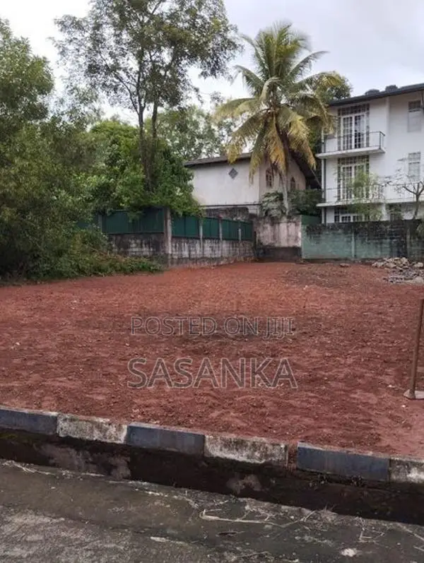 Thalawathugoda Hokandara 11.4perches Land For sale