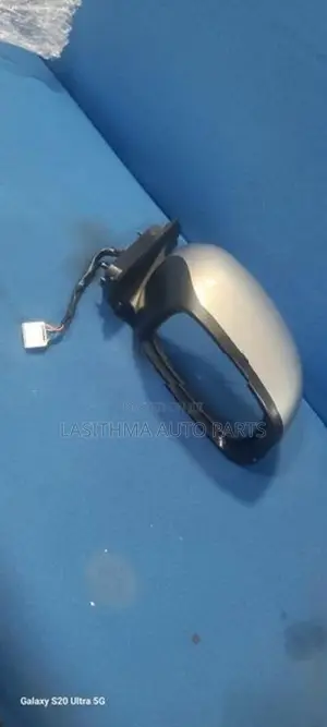 N Box Side Mirror