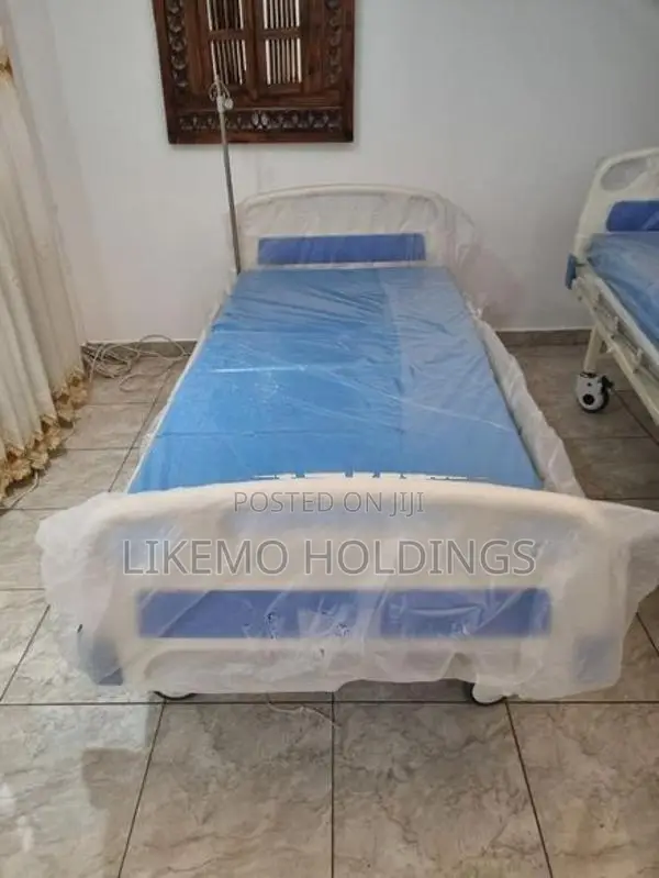 Patient four Function Electric Hospital Beds