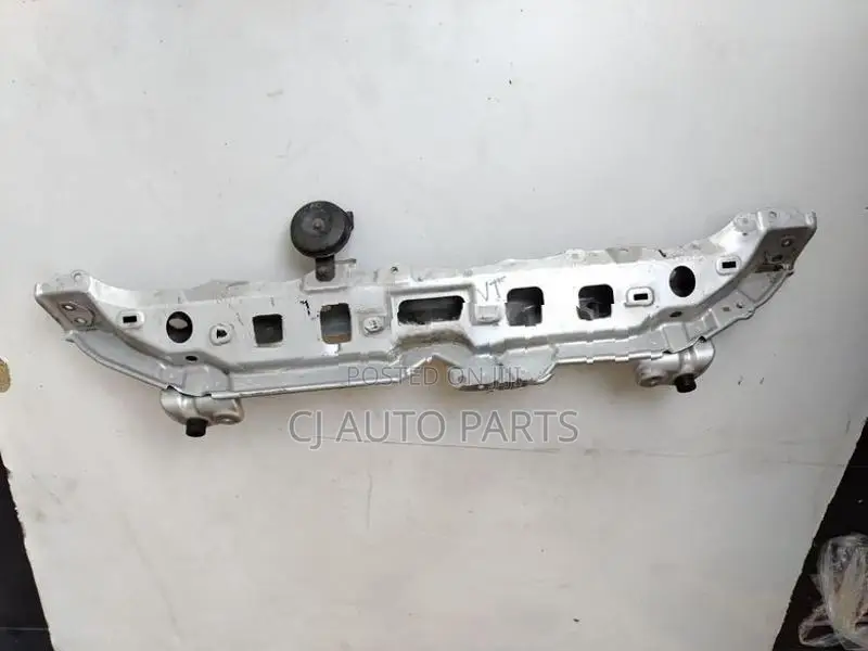 Toyota Vitz KSP90 Bonnet Look Panel