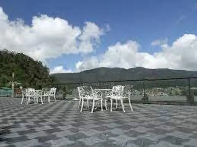 Hotel for Sale in Nuwara Eliya