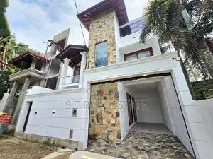 Modern Designed 3 Story House For Sale In Piliyandala