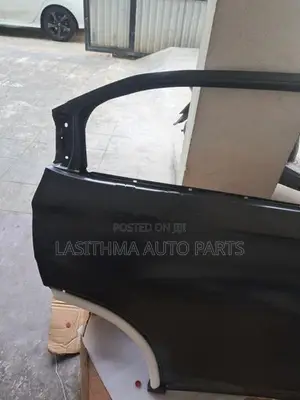 Vezel (2023) Rear Door panel