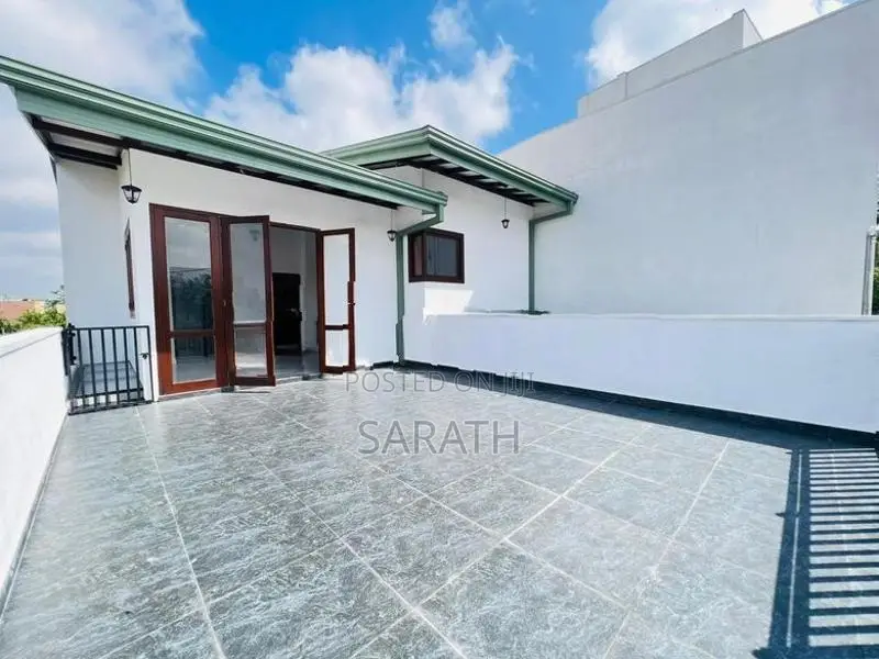 Luxury House Sale Athurugiriya