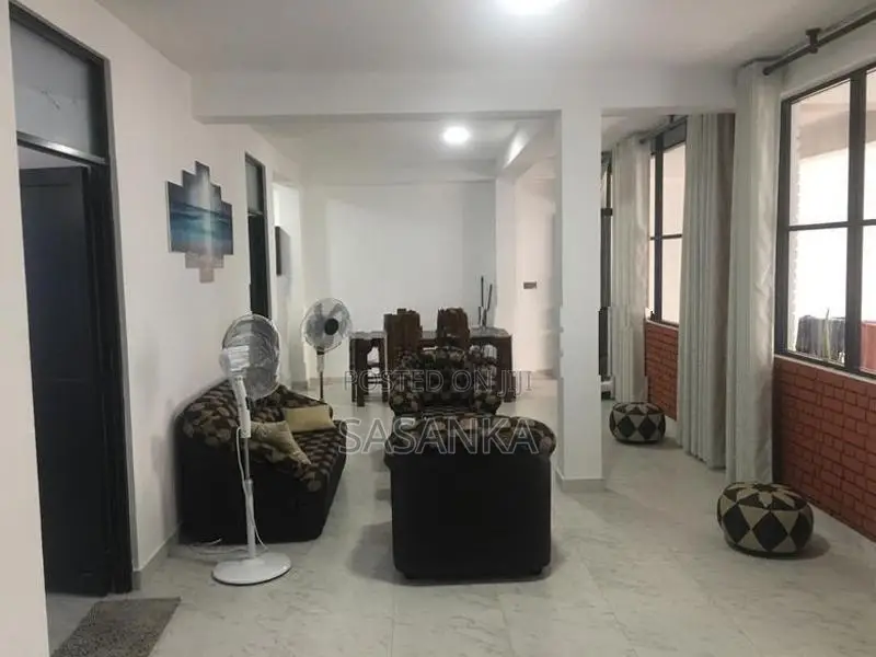 Nugegoda Chapel Lane Super Luxury House For Rent