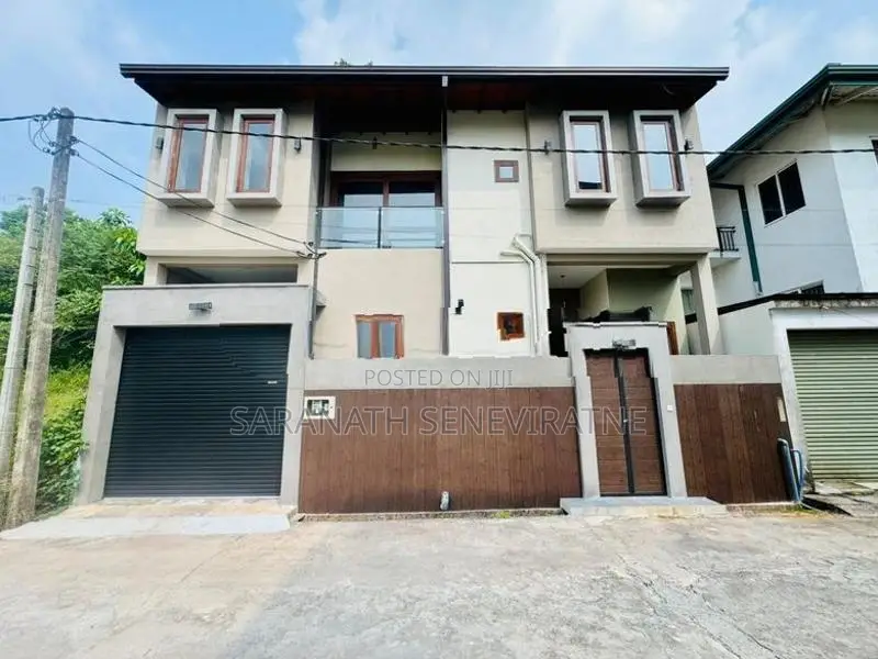 Brand New Luxury House For Sale In Thalawathugoda