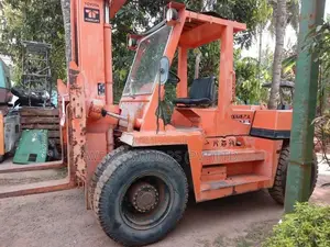 Toyota 8 Ton Fork Lift 2022