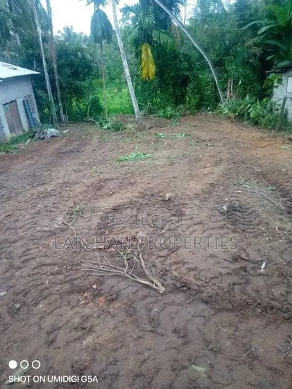 Land For Sale In Kesbewa Bandaragama Road