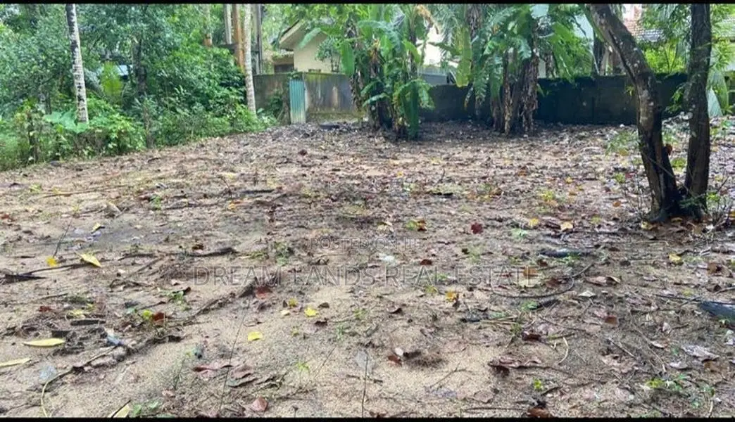 Bandaragama Pokunuvita Land for Sale ( Rls- 507 )