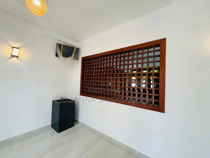 Brand New Modern Super Luxury 3 Storey House Boralesgamuwa