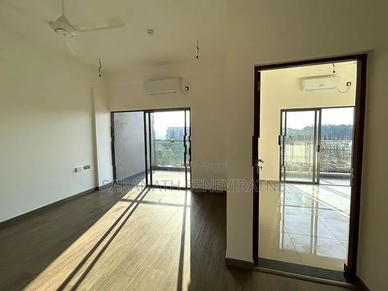 Apartment For Sale Canterbury Golf - 2 Bed Bath Fully Air-Conditioned