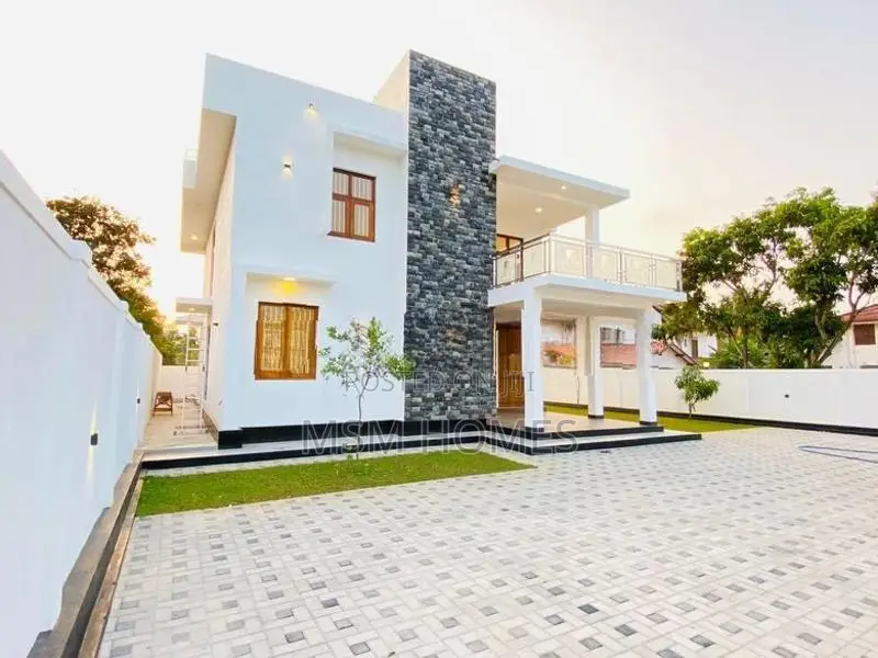 Brand New Modern House for Sale in Negombo