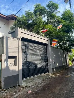 Boralesgamuwa Super Luxury House for Sale