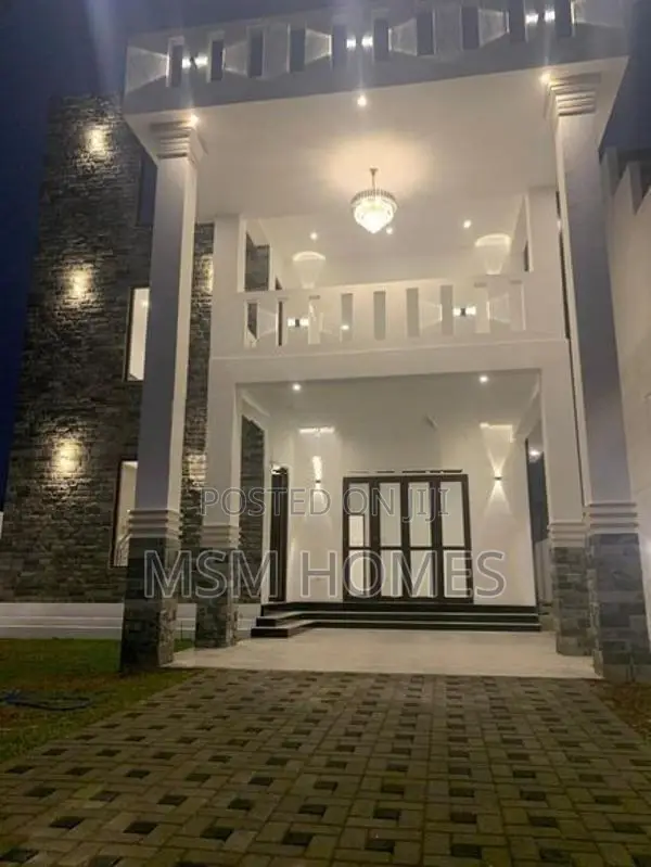 වැඩ අවසාන වී ඉගෙනගෙන අලුත් Box Modern නිවස විකිණිමට මීගමුව