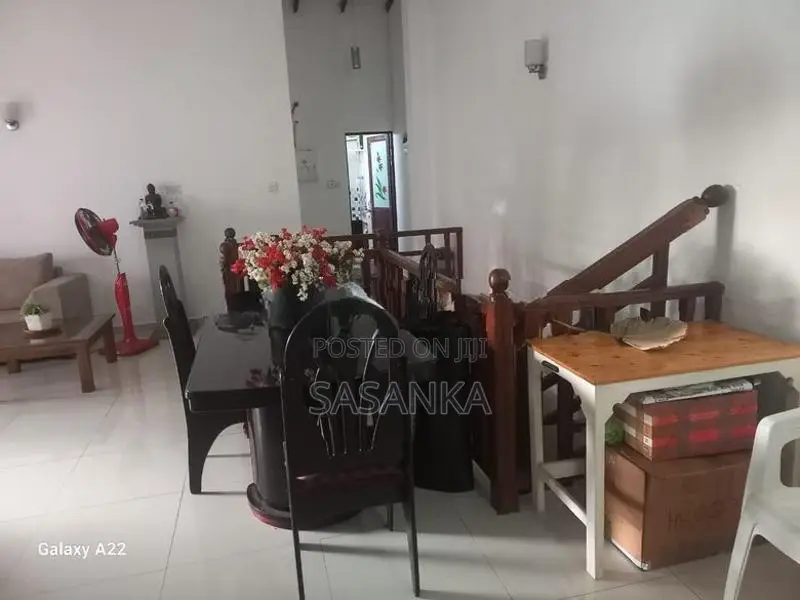 Boralesgamuwa Piriwena Road Two Story Luxury House For sale