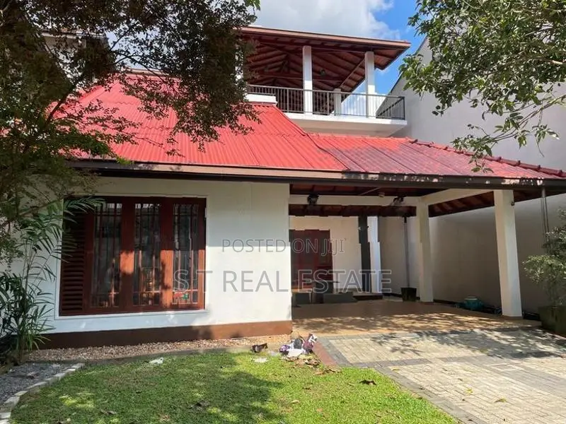 Almost Brand New Luxury 2 Story House For Sale In Battaramulla