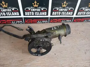 Toyota IST NCP 60 Power Steering Pump