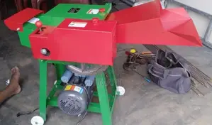 තණකොළ කැපීමේ යන්ත්‍රය කිරි ගවයින් සඳහා- Chaff cutter 3Hp motor