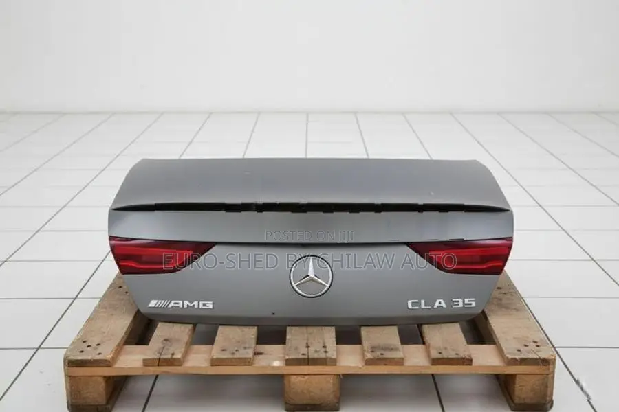 Mercedes Benz Cla 35 Boot Lid