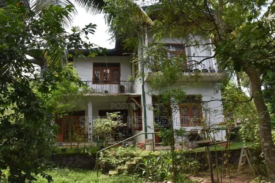 Beutiful Two Store House for Sale in Kadawatha Ragama Road