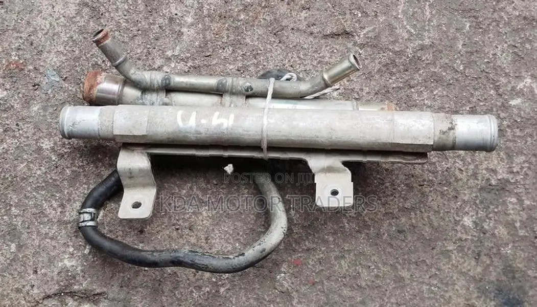 U61 Radiator Pipe Set