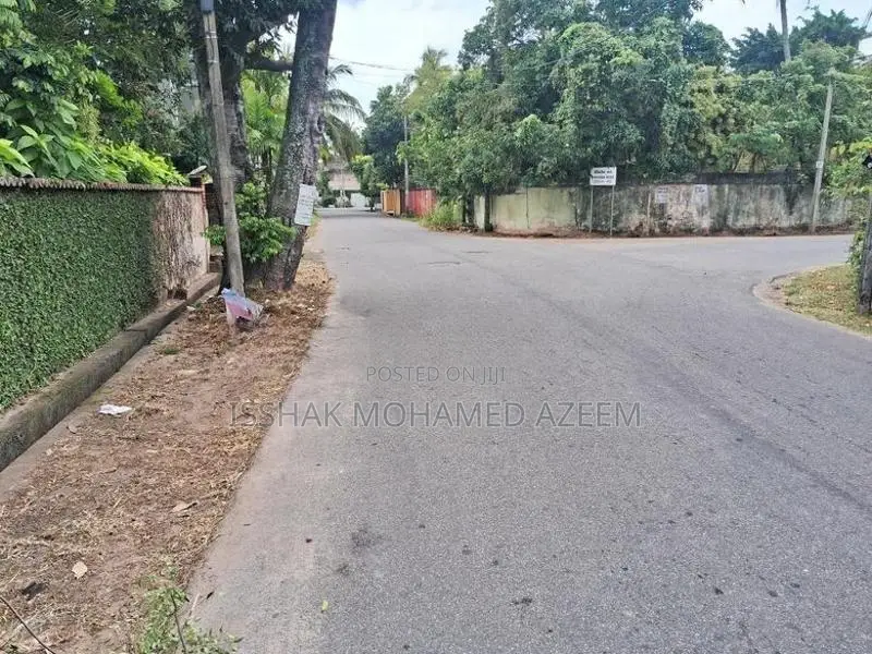 Prime Land for Sale Mount Lavinia