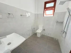 Luxury Brand New house For Sale in Piliyandala