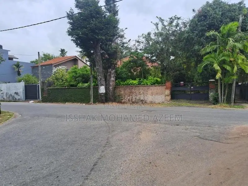 Prime Land for Sale Mount Lavinia