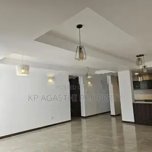64/42 mnluxury APT house for sale in Battaramulla