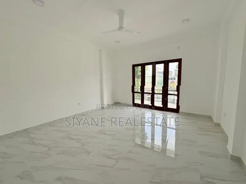 Luxury Brand New house For Sale in Piliyandala