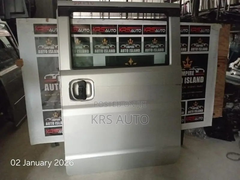 Suzuki Every Da 17 -Sliding Door Manual