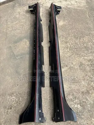 Honda Civic FK7 Type R Side Skirt Set