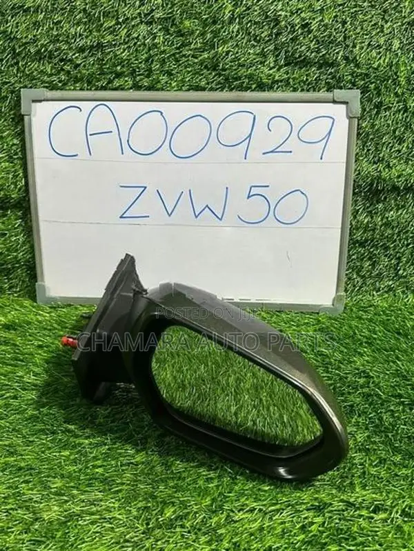 Toyota Prius (ZVW50) Side Mirror