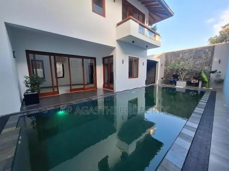 super luxury house for sale in pitakotte