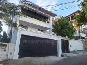 super luxury house for sale in pitakotte