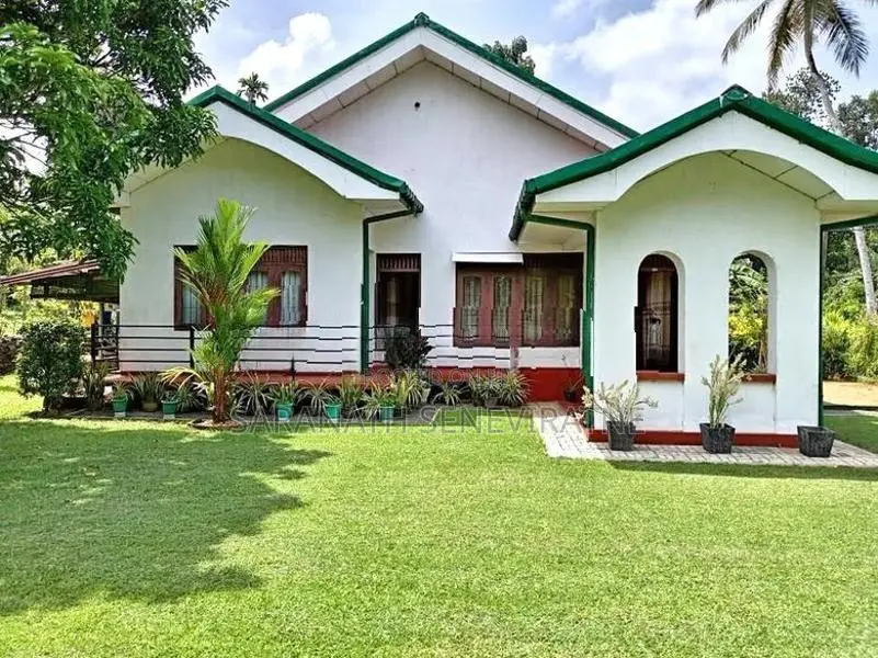 House For Sale in Kalutara Near Dodangoda High-Way Exit