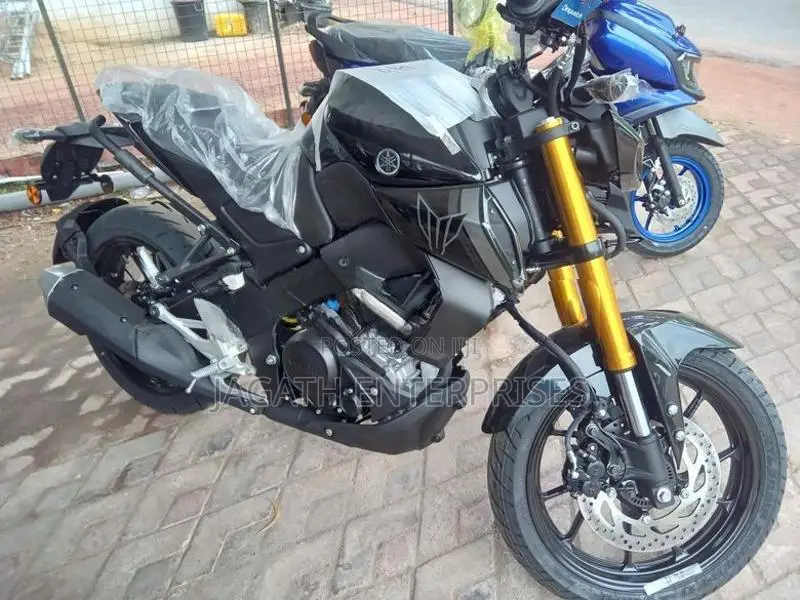 Yamaha MT 15 Black Metallic 2025