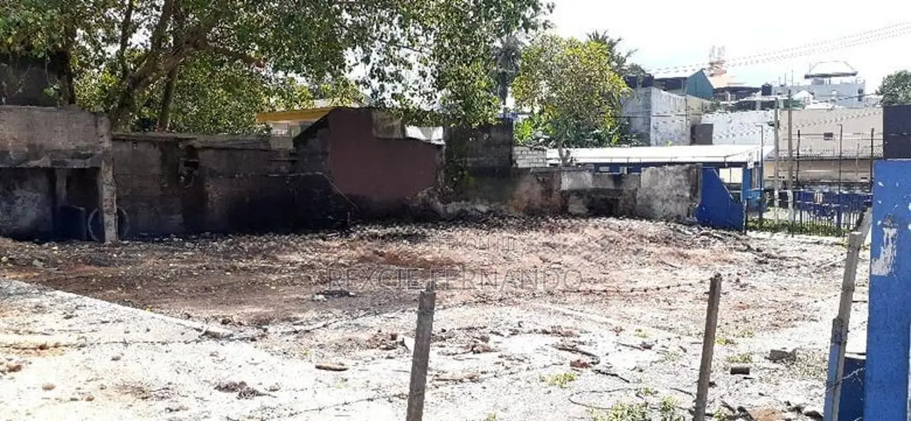Bare Land Nugegoda