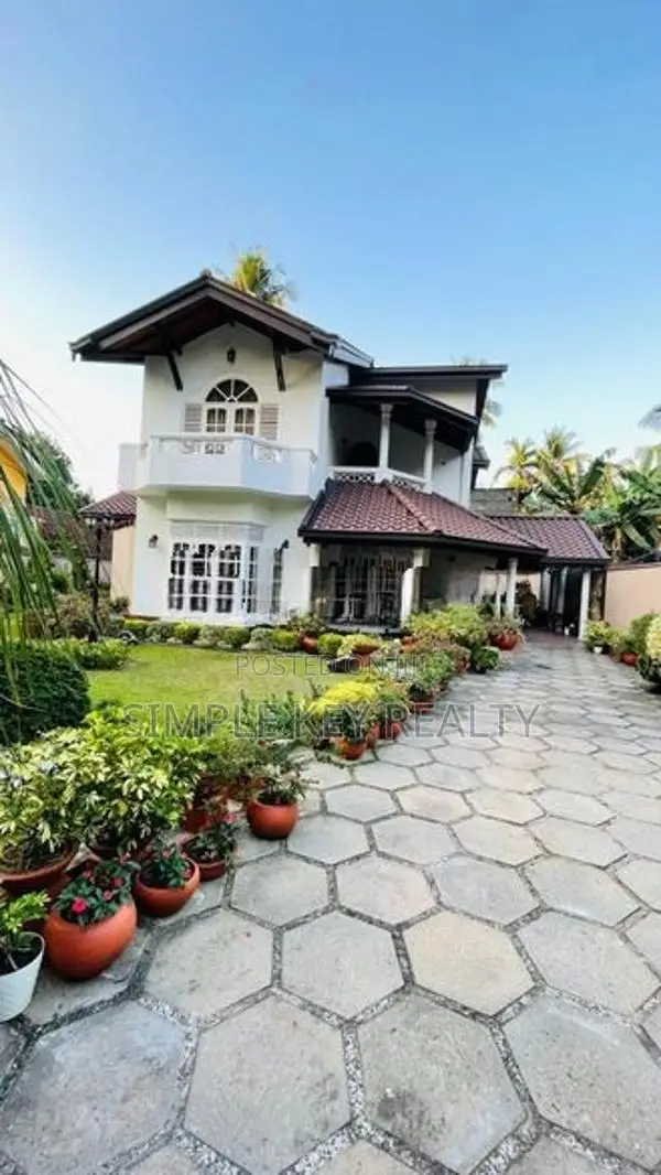 Bh-Beautiful Two Storey House for Sale in Kadawatha